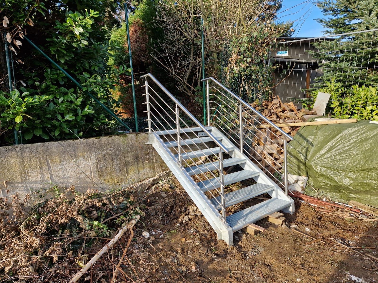 WhatsApp Image 2025-12-17 at 15.54.03 (1)