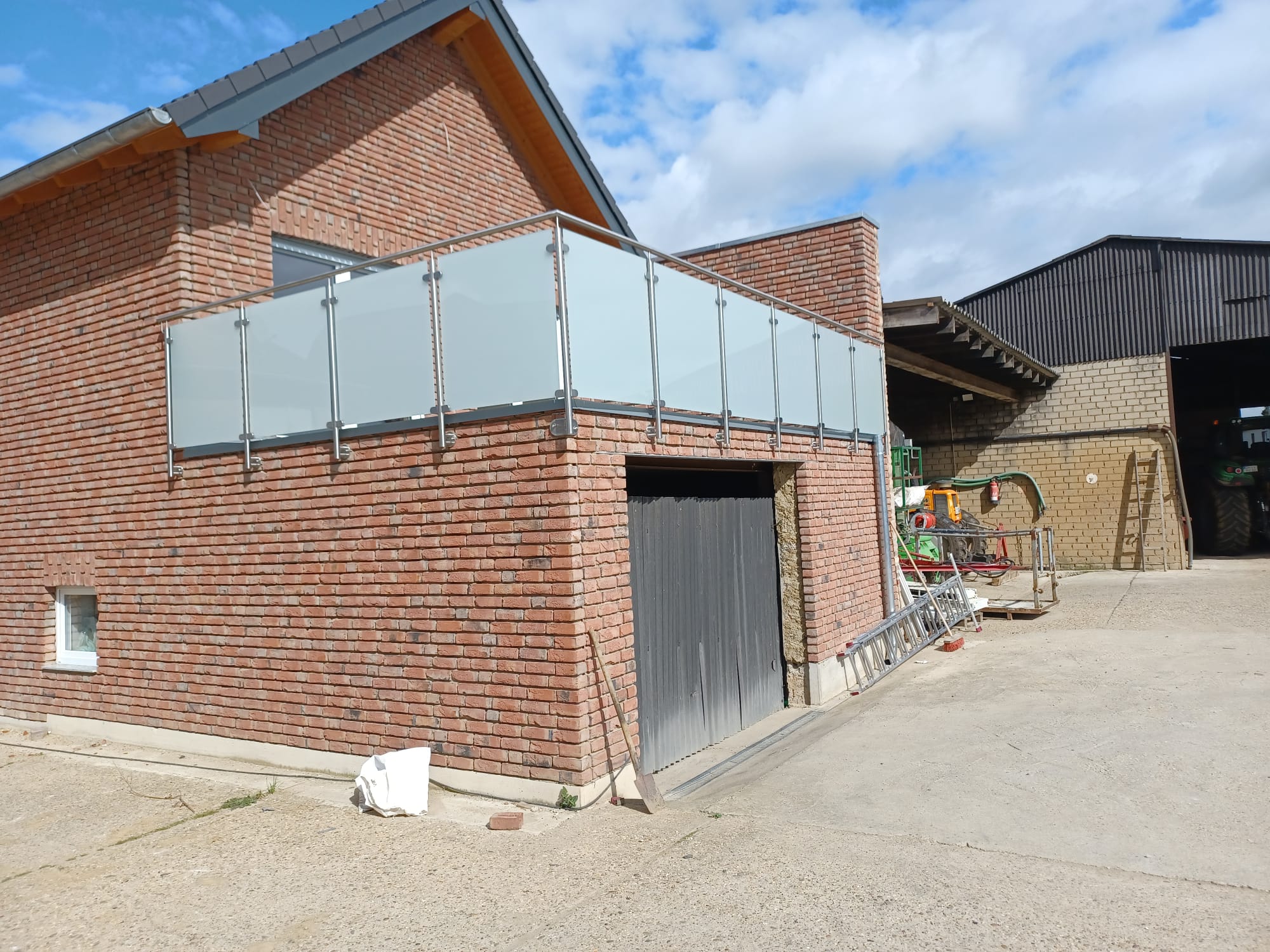 WhatsApp Image 2025-12-17 at 15.54.03 (3)